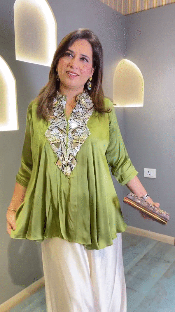 Elegant Chic Embroidered Flowy Tunic in Lush Green and Vibrant Pink with Sequined Detailing - Image 2