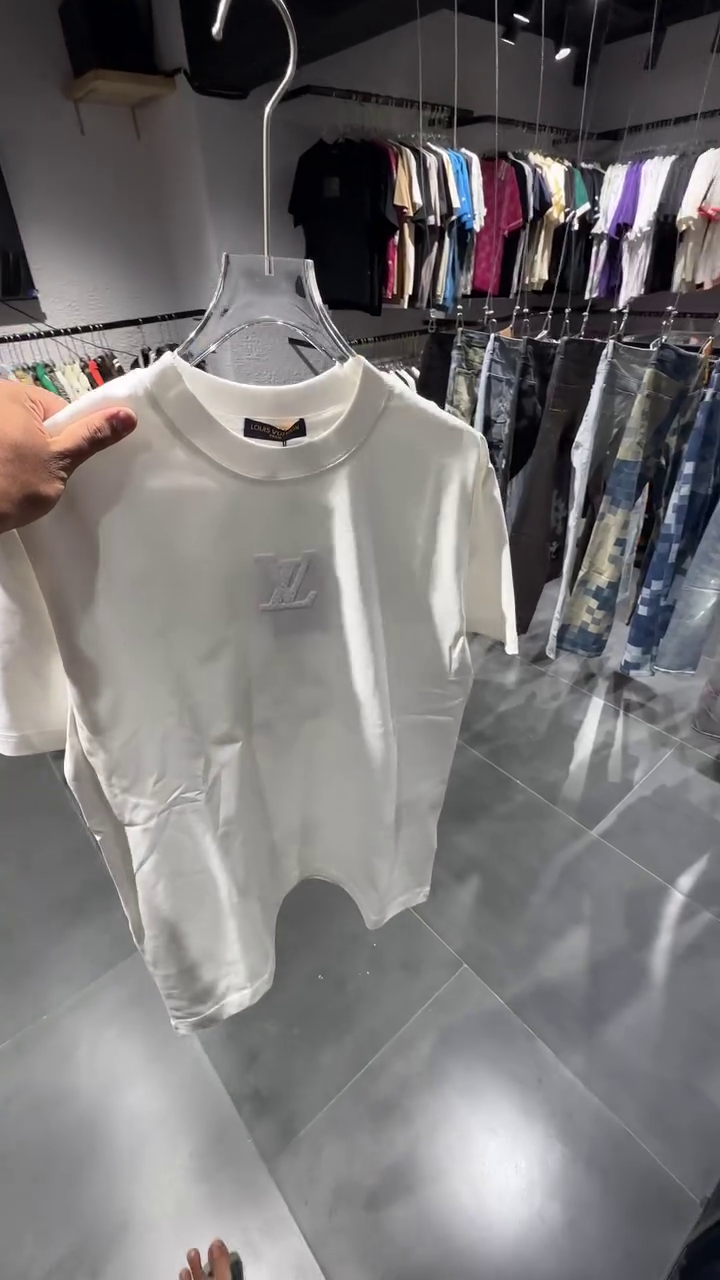🤍 Luxury White LV Cotton T-Shirt – Casual Designer Comfort for Him ✨