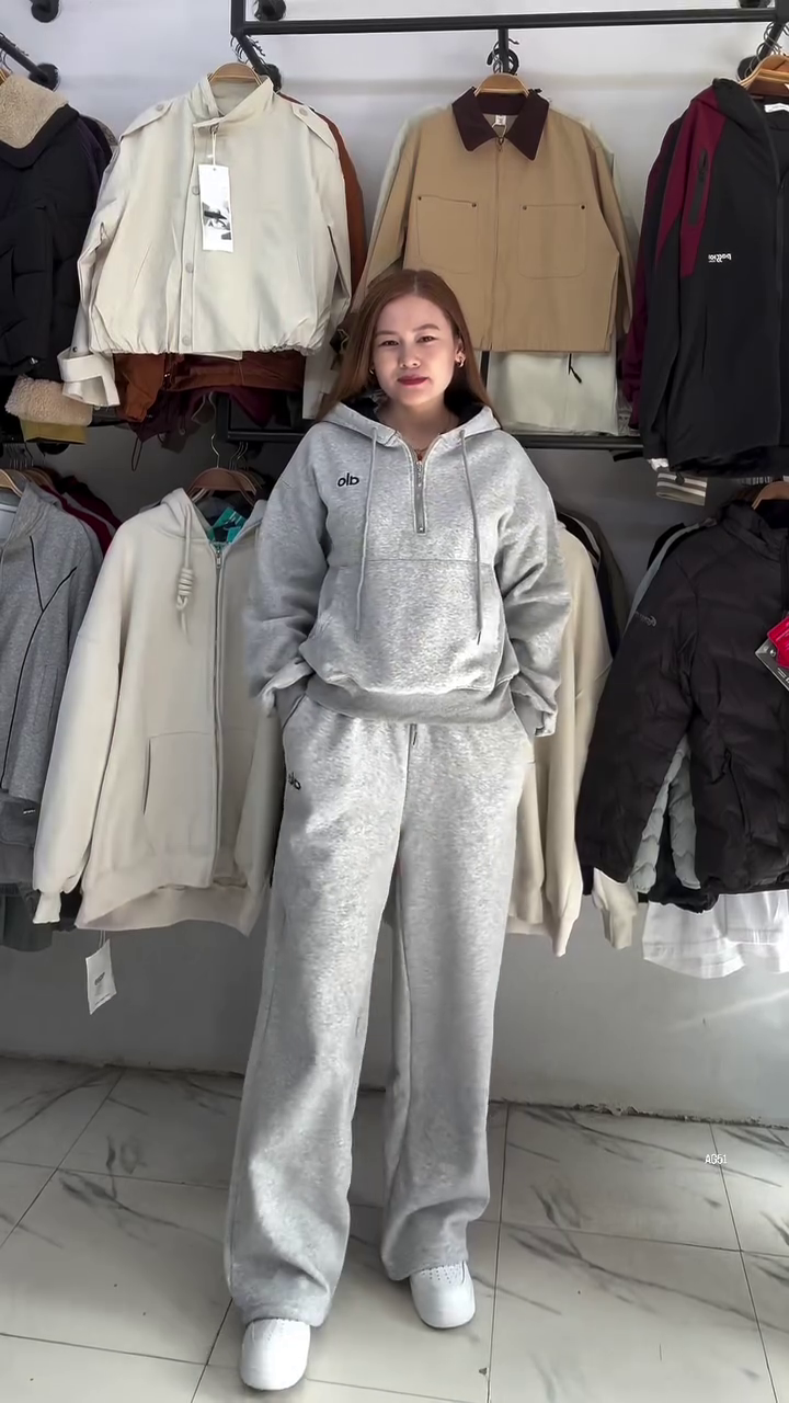 🤍 Beige Cozy Luxe Winter Tracksuit Set – Effortless Comfort & Style for All Seasons ❄️ - Image 3