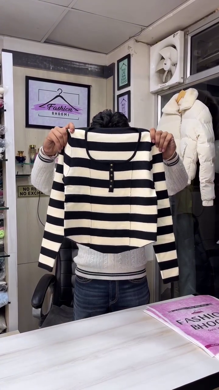 Cream & Charcoal Striped Fitted Henley Knit Top 🤍🖤 - Image 2