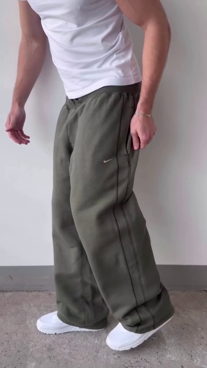 Off‑White Relaxed Wide‑Leg Track Pants with Elastic Waist and Black Side Piping for Athleisure & Lounge Wear” 🤍 - Image 3