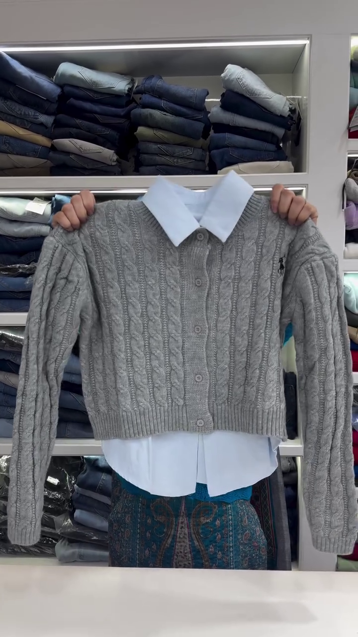 Maroon Cable-Knit Cardigan 🍷🧶 | Ivy Lounge Edition - Image 5