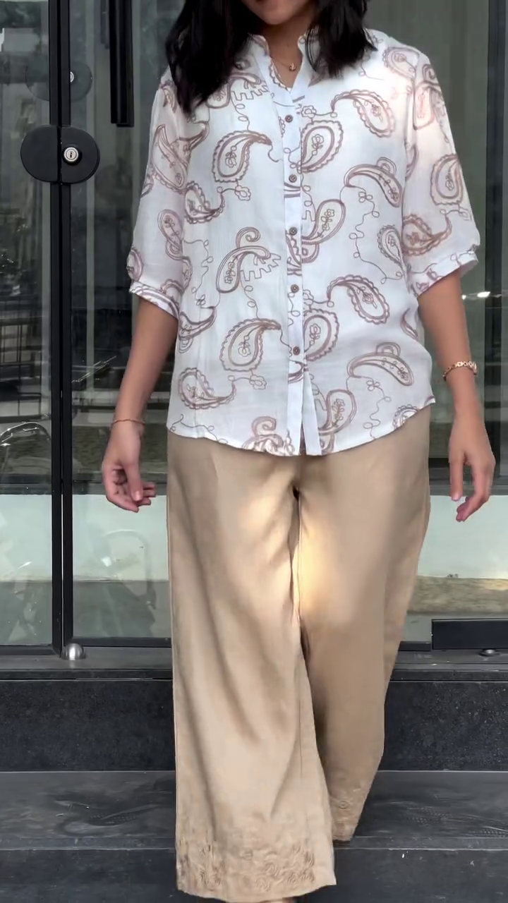 Chocolate Brown Paisley Print Button-Down Relaxed Fit Shirt with Beige Wide-Leg Trousers Casual Chic Two-Piece Outfit 🤎✨👚👖 - Image 2