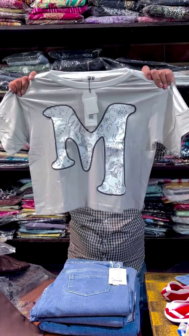 Royal Blue Short Sleeve Graphic Statement T-Shirt with Oversized White Floral Monogram Letter Print 🎨💙✨ - Image 4