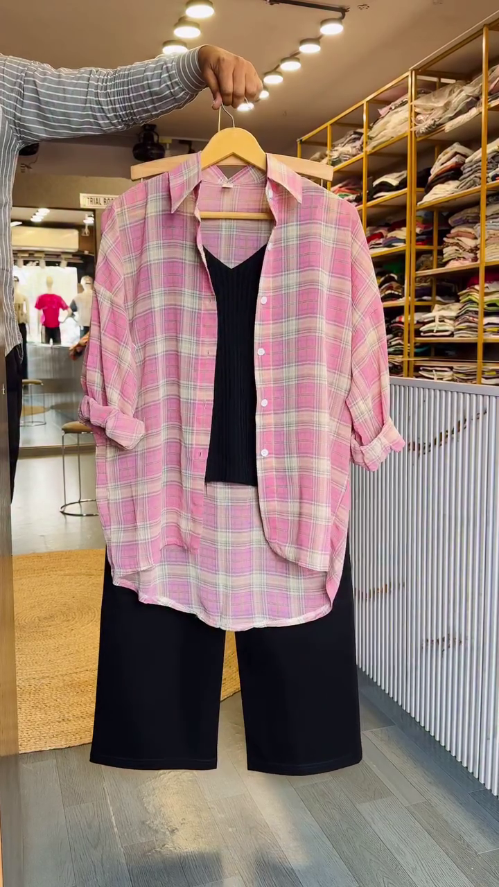 Pink Pastel Plaid Longline Button-Down Shirt with Black Inner Top & Black Straight Wide-Leg Pants Set 💗👔🖤✨
