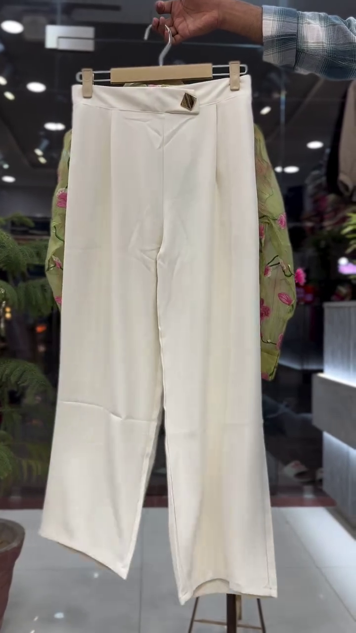 Warm Caramel Brown Collared Button-Down Cropped Shirt with Dual Flap Pockets & Black Wide-Leg Culottes Set ๐ค๐๐โจ - Image 6