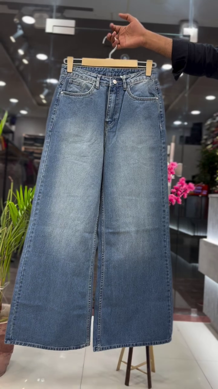 Black Full Sleeve Inner Top with Structured Beige Corset-Style Overlay & Light Blue Wide-Leg Denim Pants Set π€π€πβ¨ - Image 3