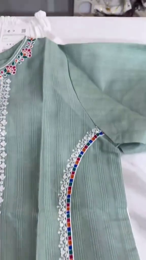 Embroidered Traditional Kurta Top - Image 7
