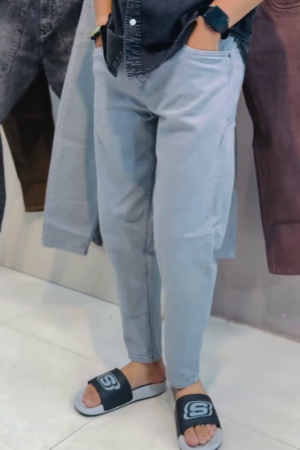 ✨🩵 Cool Grey Slim Tapered Chinos with Stretch Comfort & Modern Casual Fit - Perfect Streetwear Essential for Everyday Outings, Coffee Runs & Urban Cool! 👖😎🌟