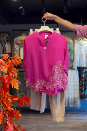 Chic Bloom Statement Pink Top & Pants Set 🌺💖✨
