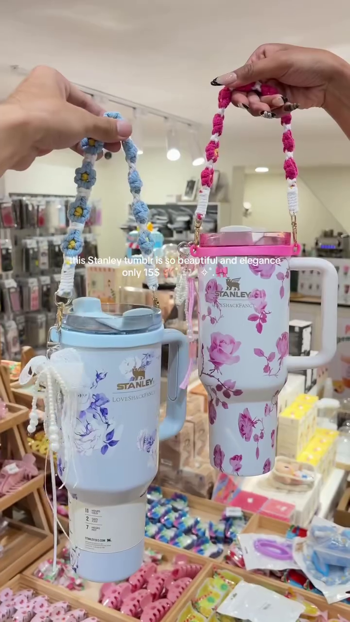 πΈπ§ Floral Pastel Insulated Travel Tumbler with Decorative Handcrafted Strap & Carry Handle | Premium Hydration Companion for Everyday Lifestyle Collection π§πΈ
