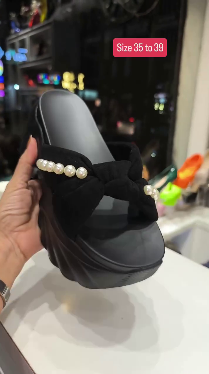 π€ Women's Pearl Bow Platform Comfort Slides β Trendy Casual Slip-On Fashion Sandals π€