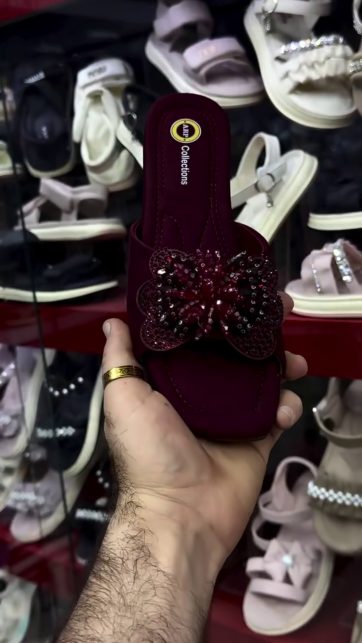 π‘β¨ Premium Women's Elegant Butterfly Embellished Comfort Slides β Stylish Casual & Party Wear Slip-On Sandals β¨π‘ - Image 2