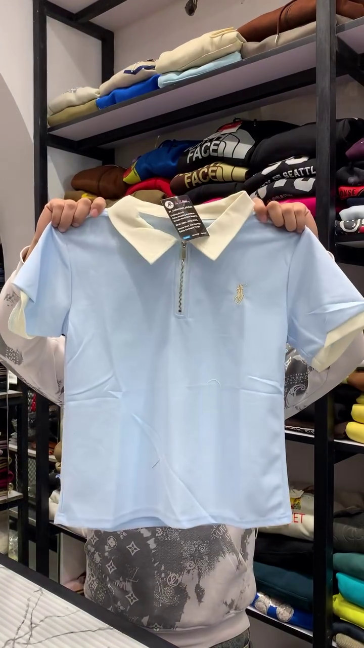 Casual Pastel Pink Short-Sleeve Polo Shirt Featuring a Contrast White Collar, Metallic Quarter-Zipper, and Ribbed Sleeve Cuffs 🤍 - Image 2
